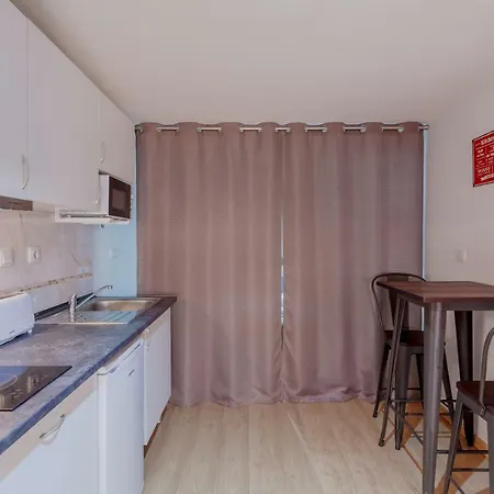 Center Sweet דירה